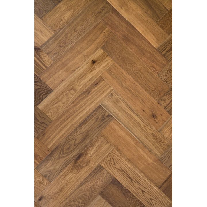 Harðparket fiskibeina Charlottenlund caramel eik Timberman 580x145x13,5 mm 1,01 m²