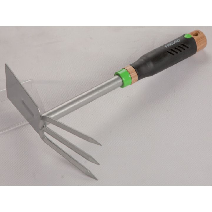 Klóra og haki 3 tennur Freund