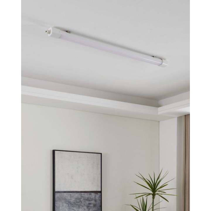 Votrýmisljós LED 45W 149.5cm IP65 Eglo Slim