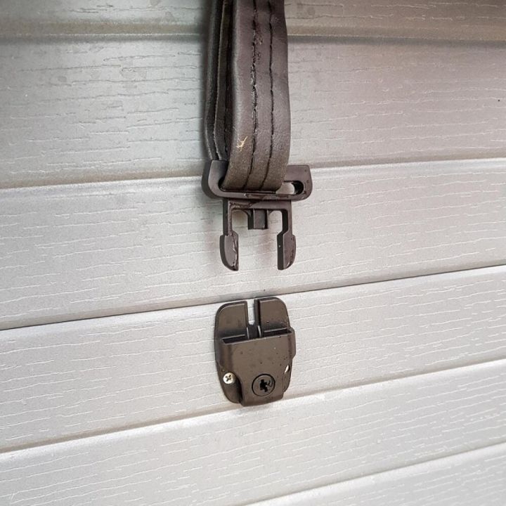 Læsing fyrir lok 4 stk DenForm