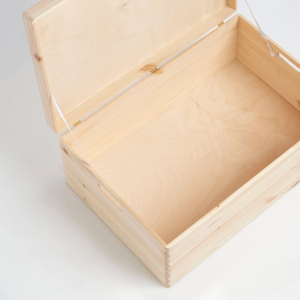 Trékassi með loki 60x40x24 cm