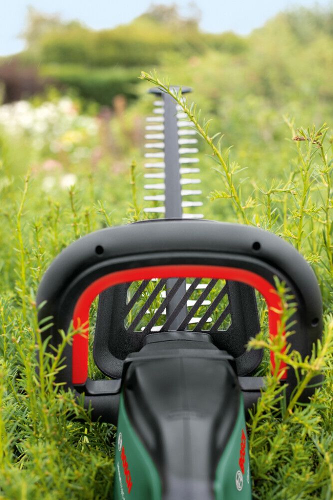 Hekkklippur 18V 1x55cm 2.5Ah UniversalHedgeCut Bosch