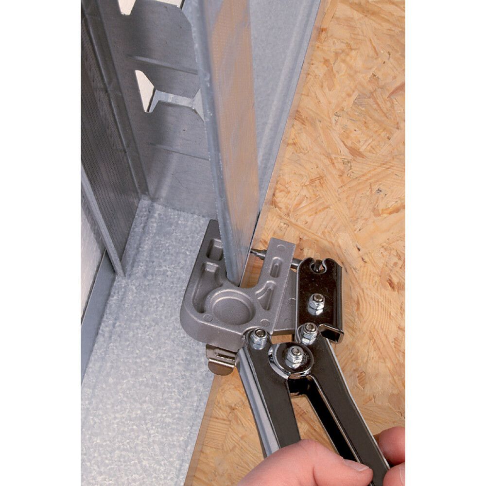 Gatari fyrir gipsleiðara og stoð