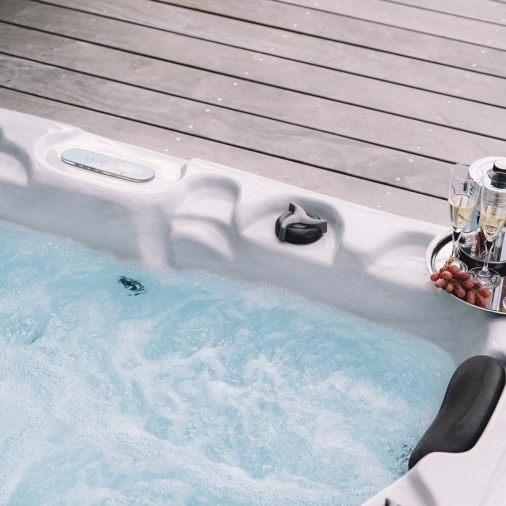 Heitur pottur 2 manna DenForm UV Idaho