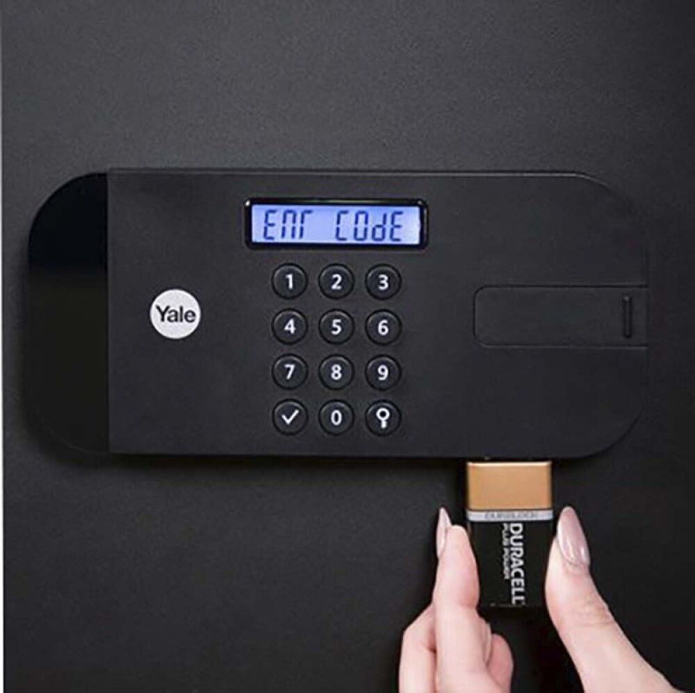 Öryggisskápur Basis Office Large Yale