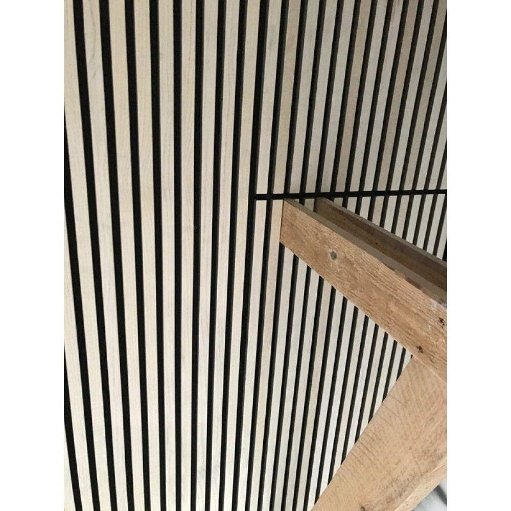 Hljóðdempandi plata askur 2440x605x22 mm