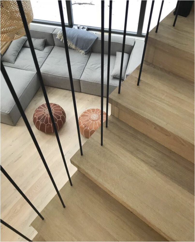 Borðplata 610x3020x23mm DLH eik fasaður fremri kantur