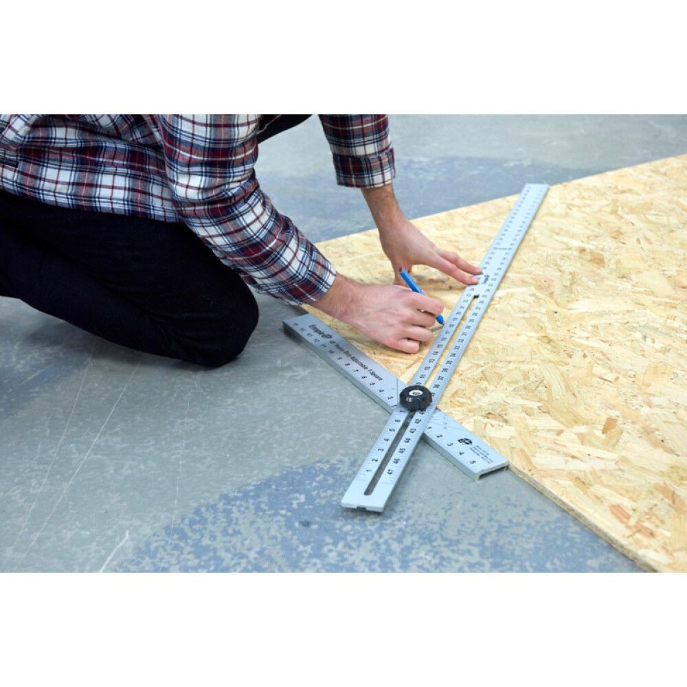 Plötuvinkill stillanlegur 1220 mm Empire