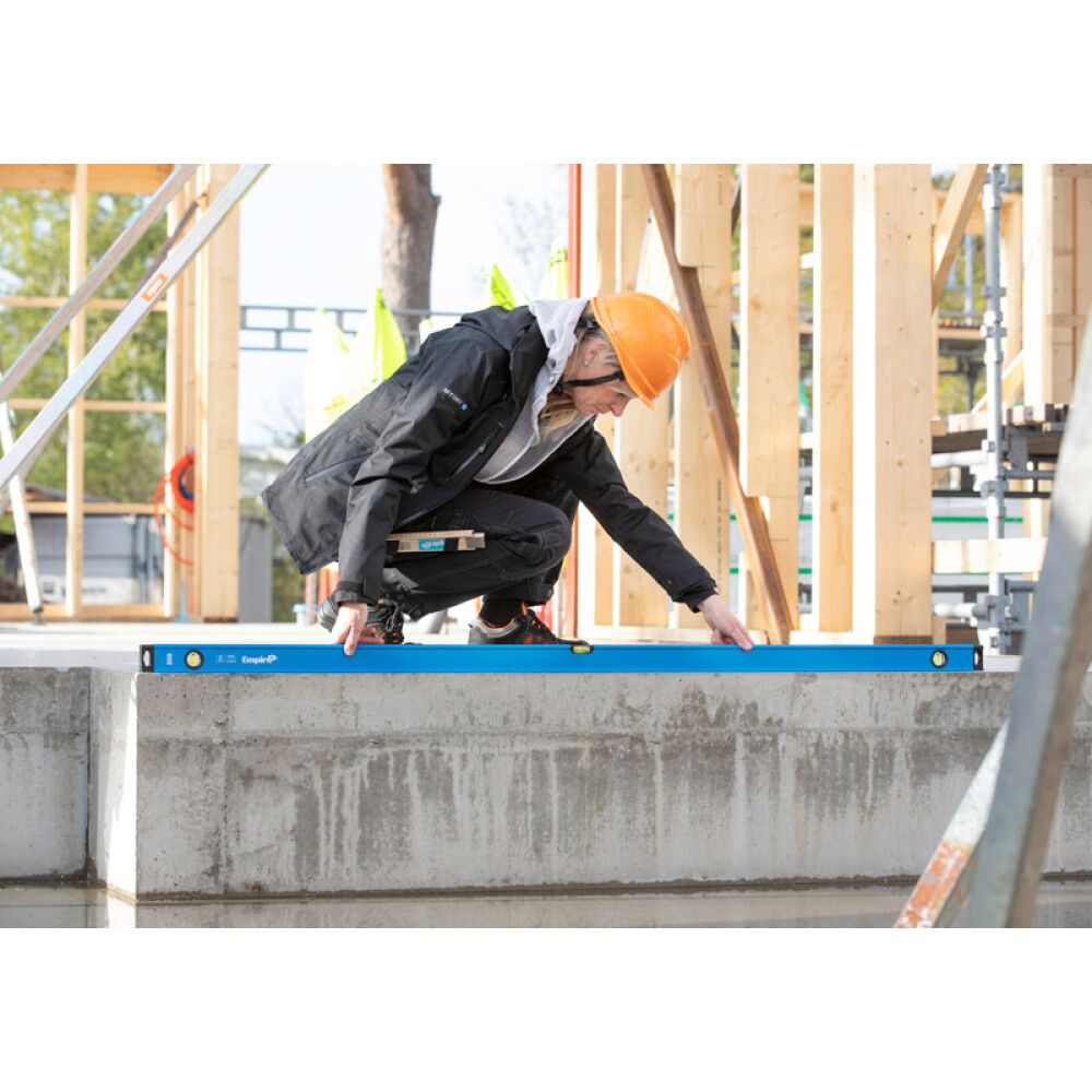 Hallamál 182cm Empire 500.72