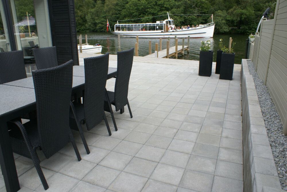 Hella 30x30x6cm IBF Grá