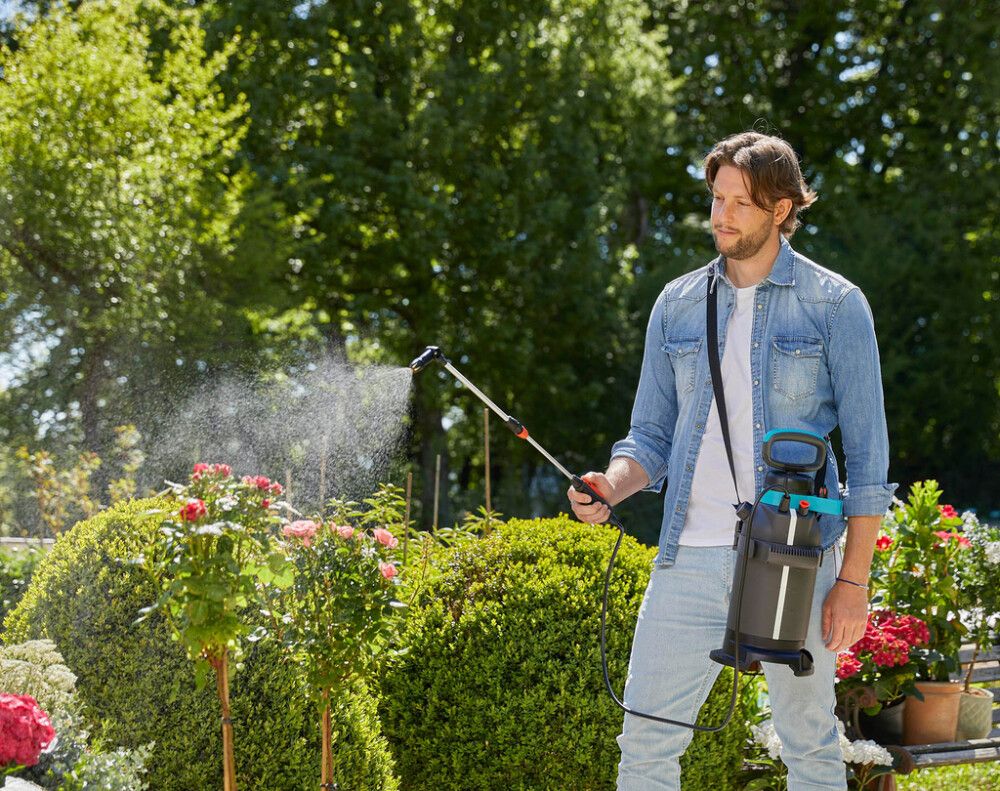 Þrýstibrúsi fyrir rafhlöðu Plus Gardena