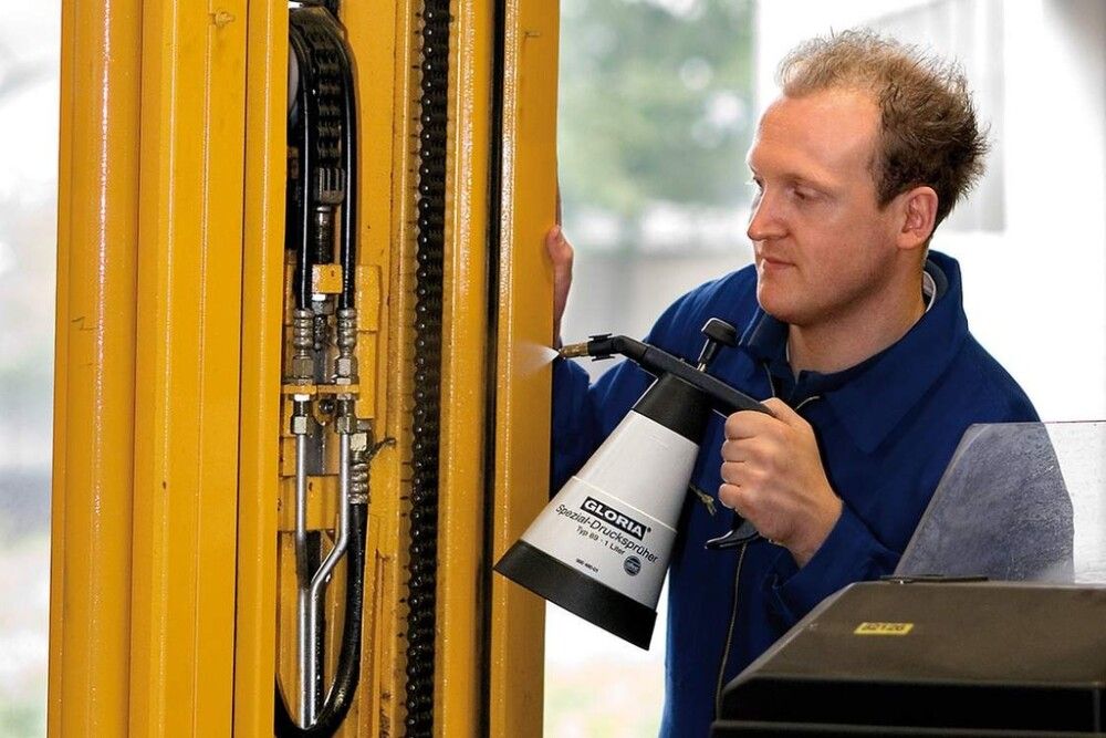 Þrýstibrúsi 1L Type 89