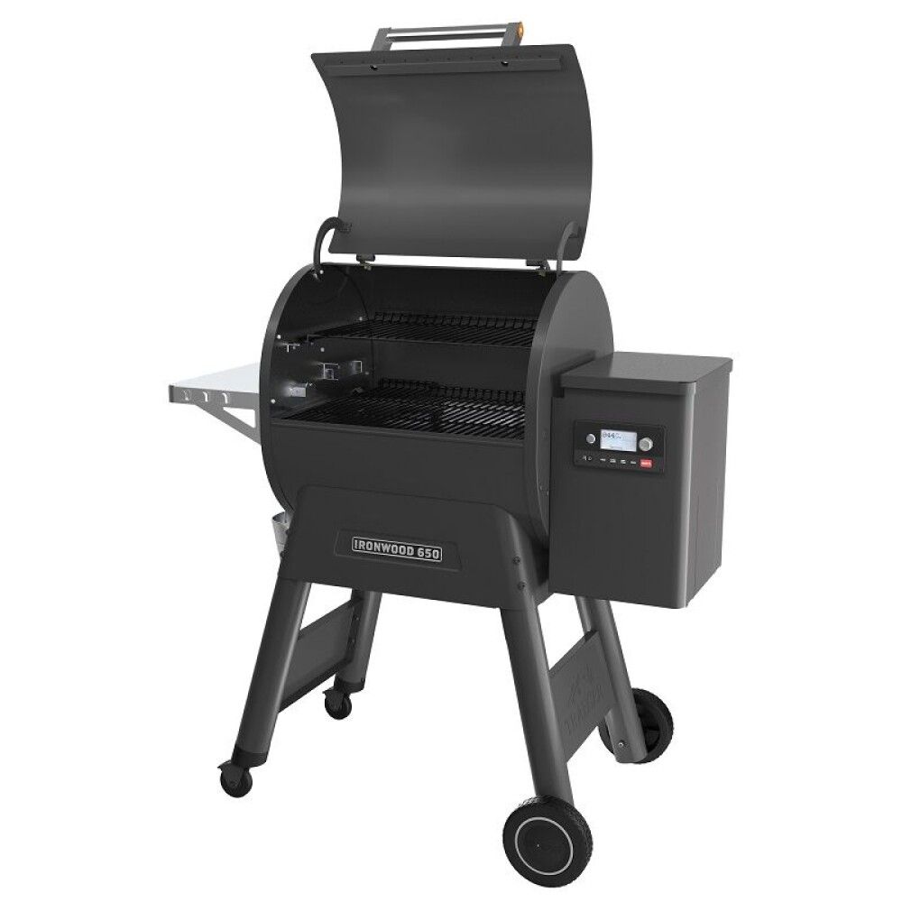 Reykgrill Ironwood 650 Traeger svart
