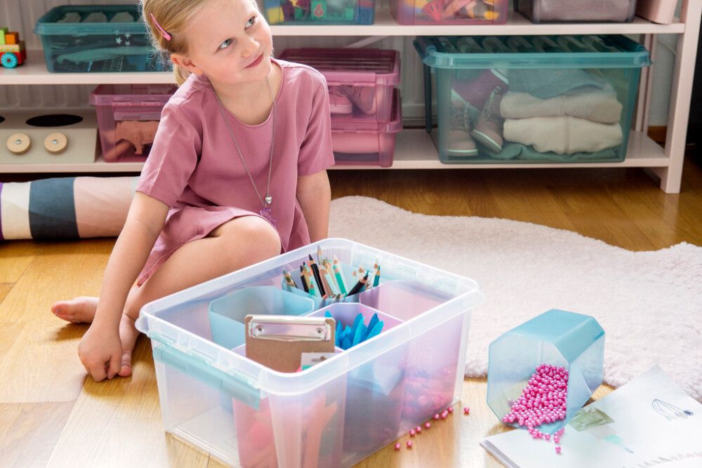 Plastkassi með loki 14L SmartStore bleikur