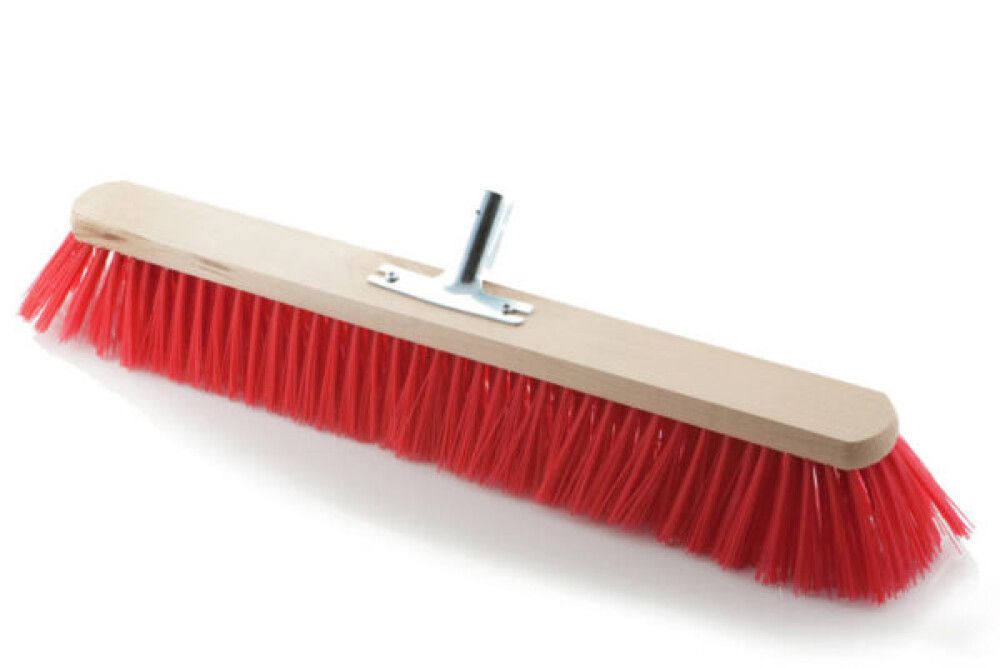 Strákústur með járnfestingu Gero