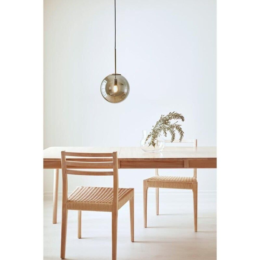 Loftljós Dione Markslöjd Reyklitað/antik messing