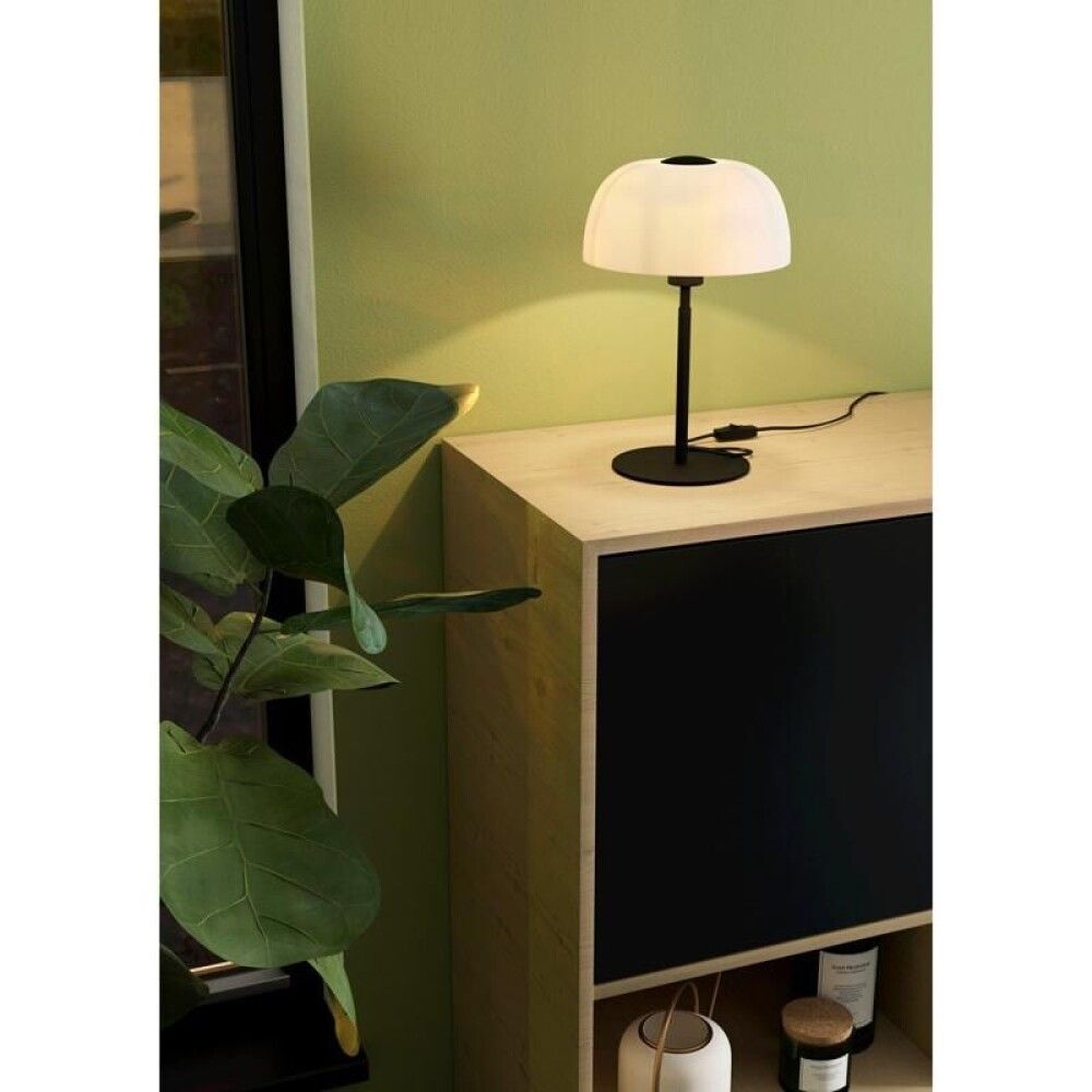 Borðlampi Solo 2 E27 Eglo svartur/hvítur þv 26cm