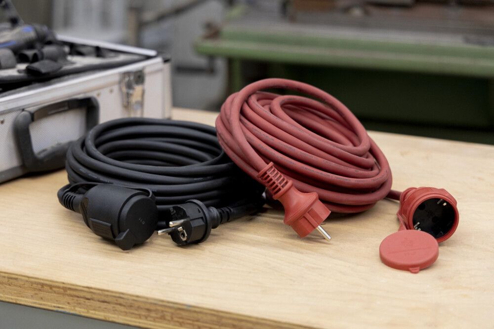 Framlengingarsnúra 3x1,5Q 25 m Rev Ritter rauð