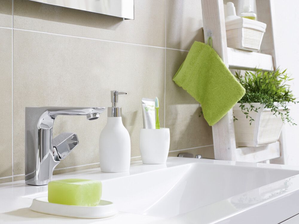 Sápuskál Venus Flakoni hvít