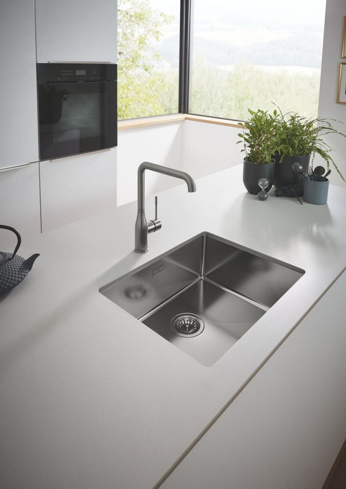 Eldhústæki Grohe Essence L burstað grafít