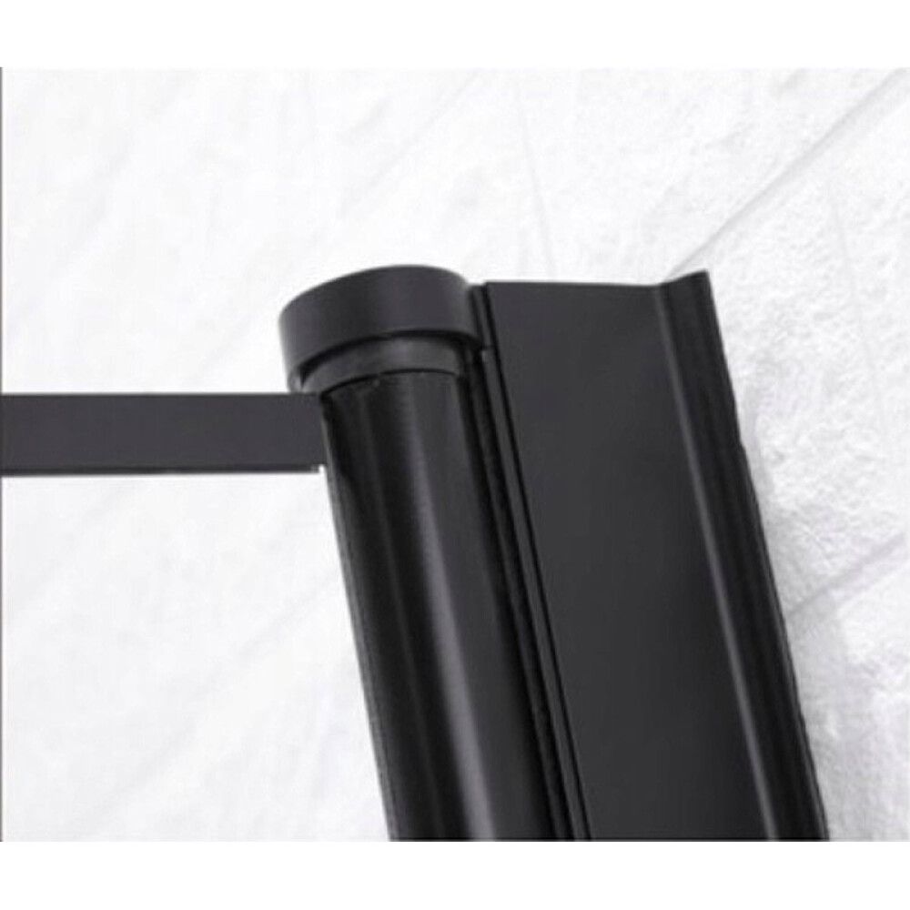 Sturtuveggir 87,9x87,9x190 cm Nortiq Kalmar svartir