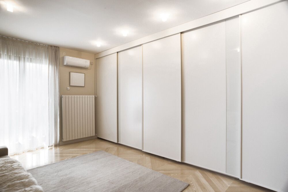 Rennihurðabraut 1500 mm hámark 28kg  blá sería