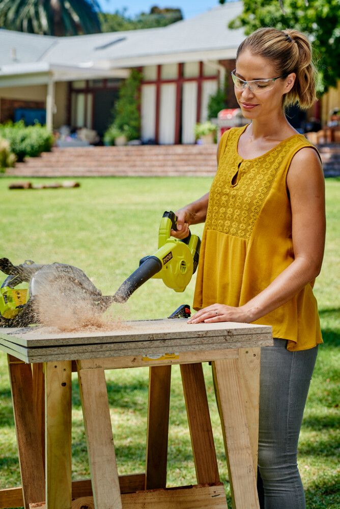 Blásari 18V Ryobi One+ R18TB-0