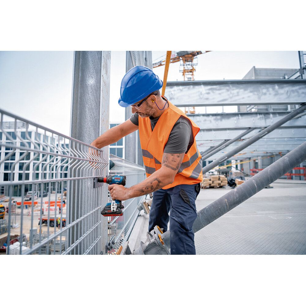 Skrúfvél 18V Bosch GDX C án rafhlöðu