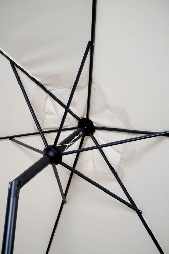 Sólhlíf Eva með sveif og halla Ø300cm Sunfun svört/ljósgrá