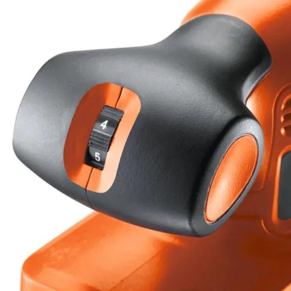 Slípivél 240W Black & Decker