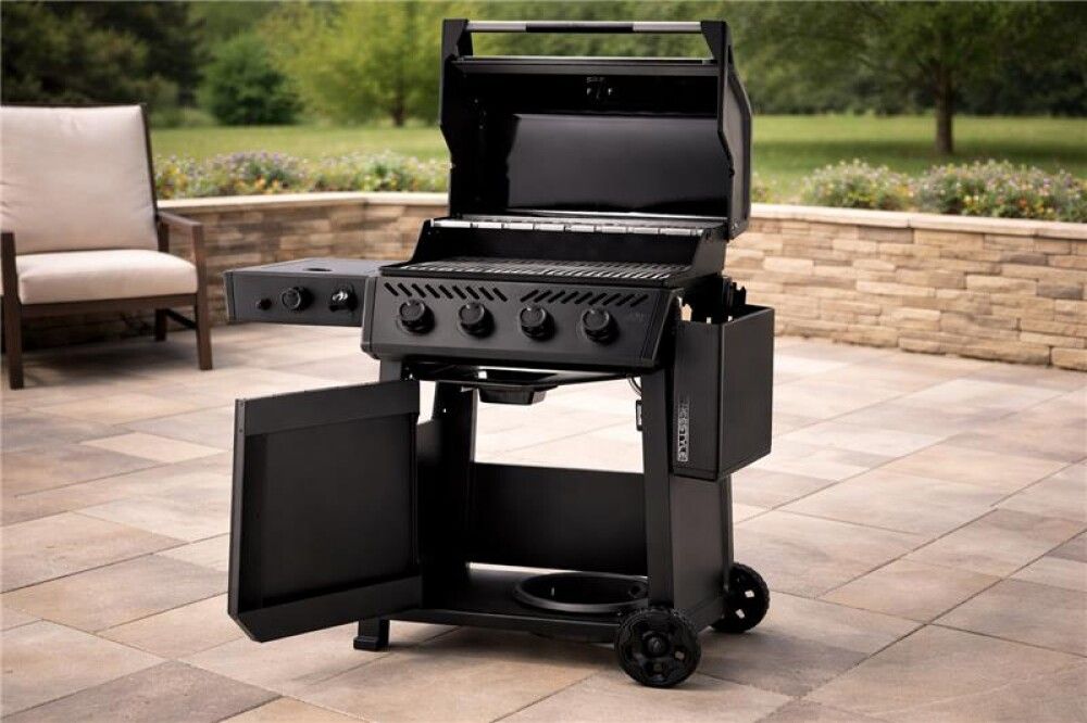 Gasgrill Freestyle 425 Napoleon phantom 4 brennarar