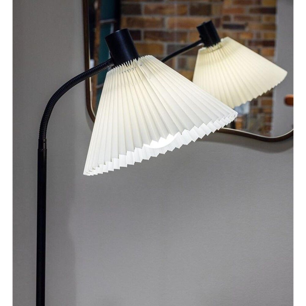 Gólflampi E27 Mira 145 cm svartur