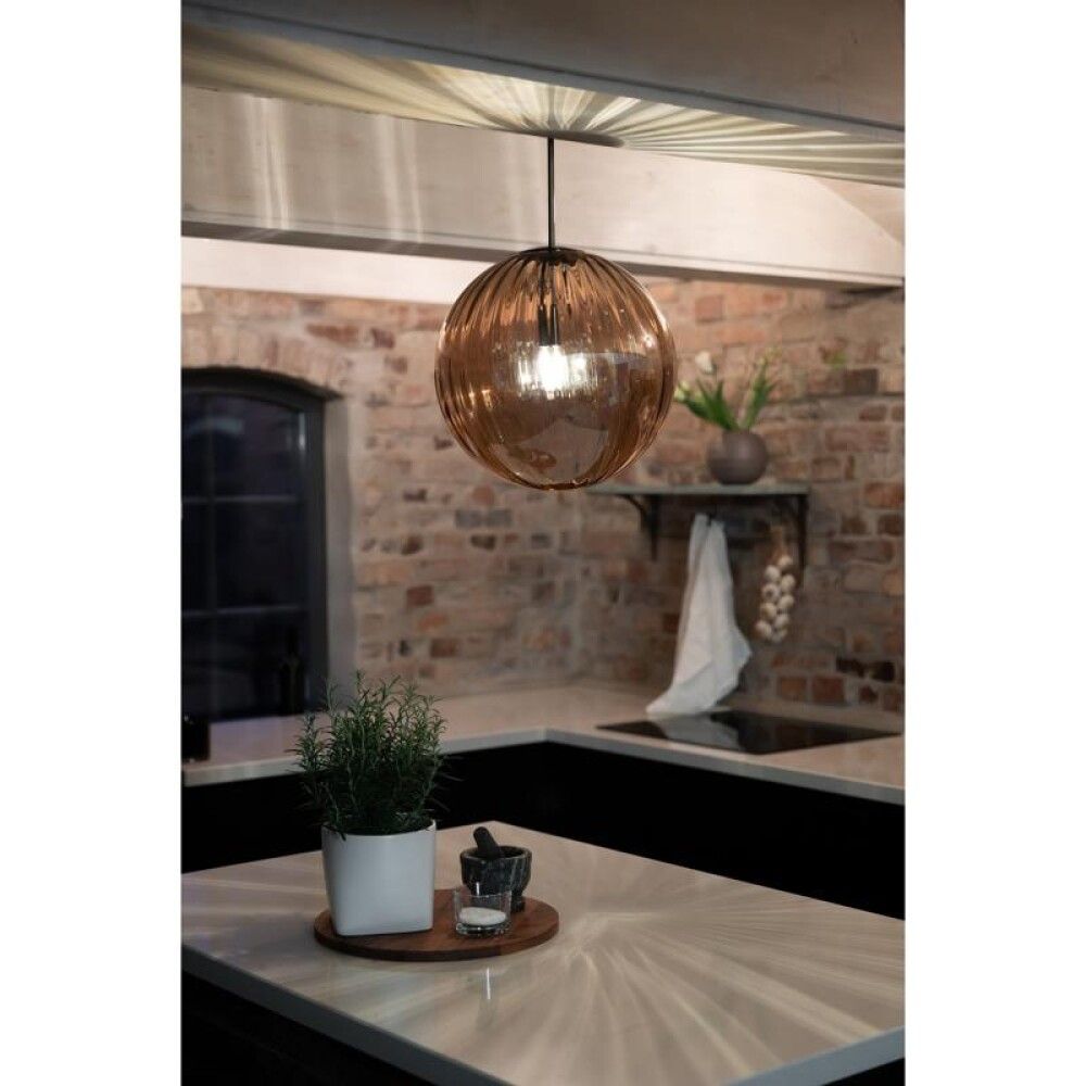 Hangandi ljós E27 Markslöjd Fengari 35cm amber messing