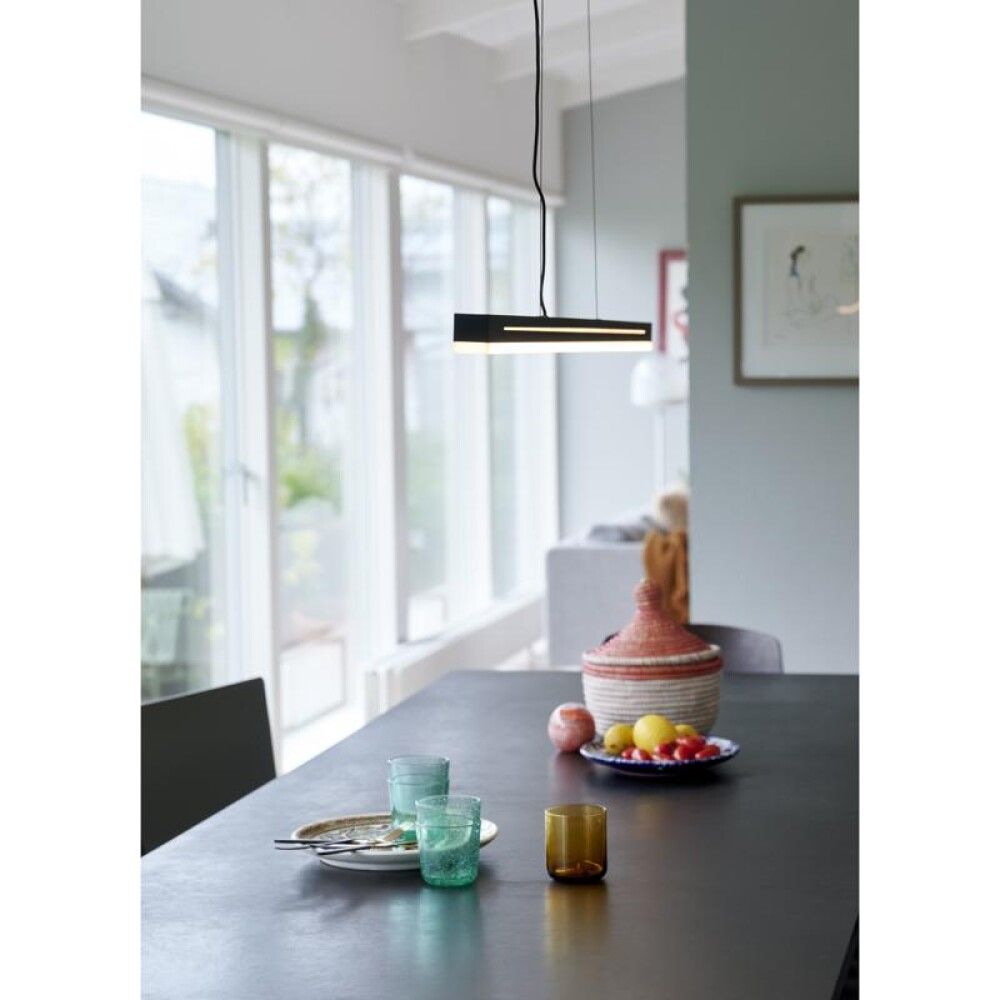 Hangandi ljós LED Skylar svart 115 cm