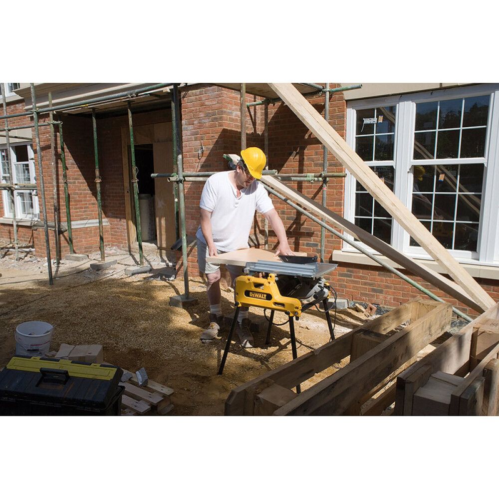 Veltisög 250mm 2000W DeWalt DW743N