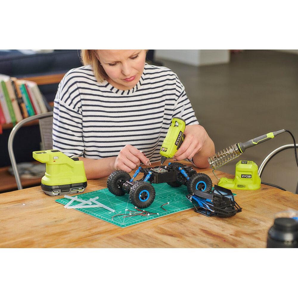 Límbyssa 18V Ryobi One+ RGLM18‐0