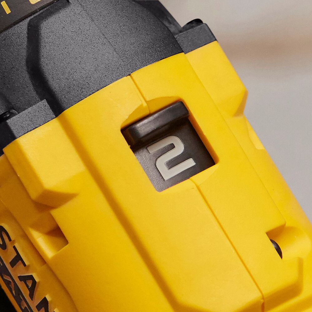 Borvél 18V 2x1,5Ah Stanley FatMax V20 SFMCD700C2K-QW