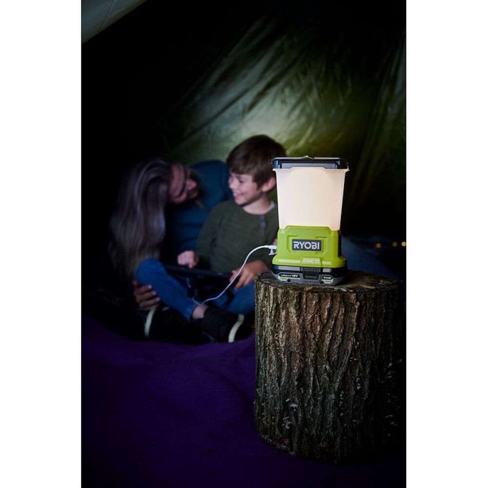 Ljós lampi 18V Ryobi One+ RLL18‐0