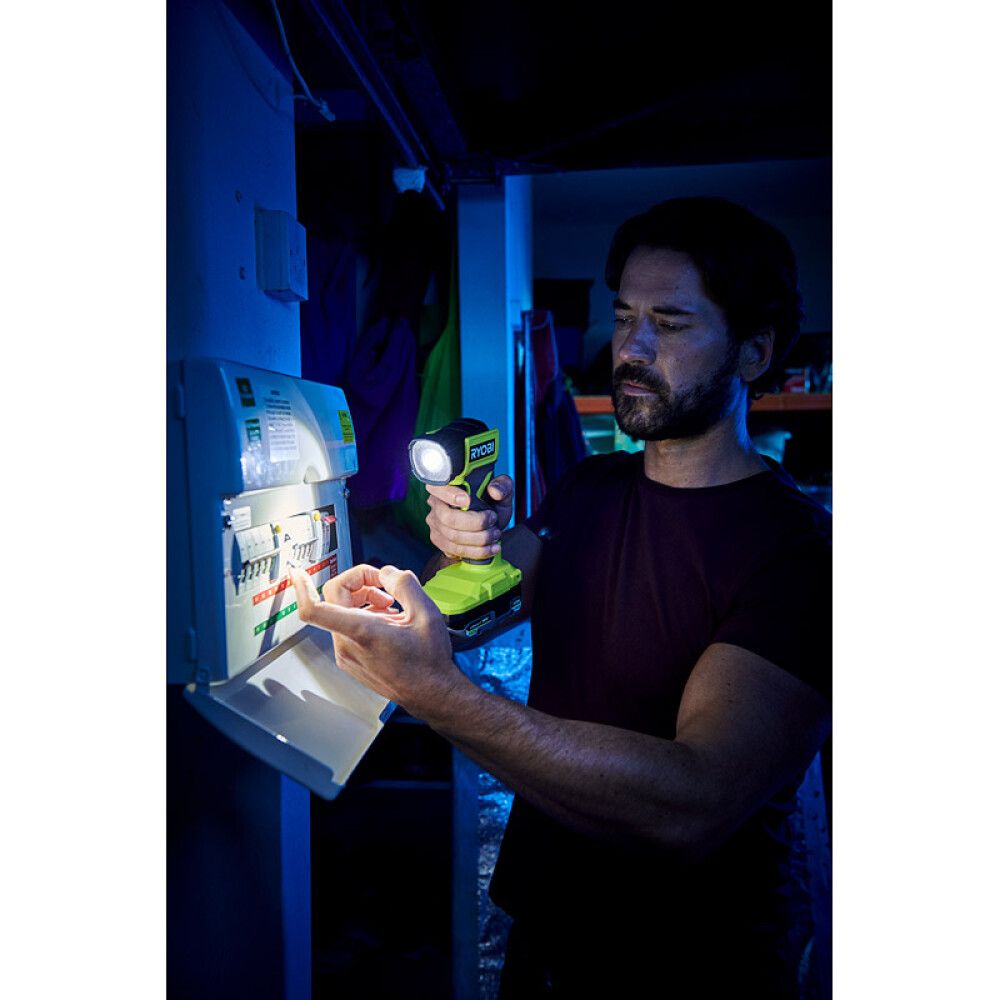 Vasaljós 18V 280lm Ryobi One+ RLF18-0