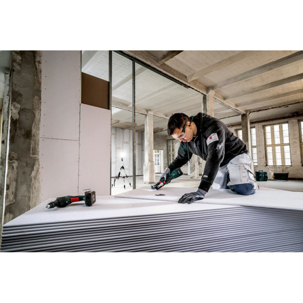 Fjölverkfæri 18V Metabo MT17LTX án rafhlöðu