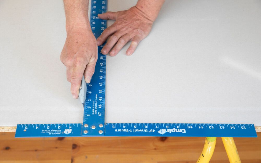 Plötuvinkill t-laga 1220 mm Empire