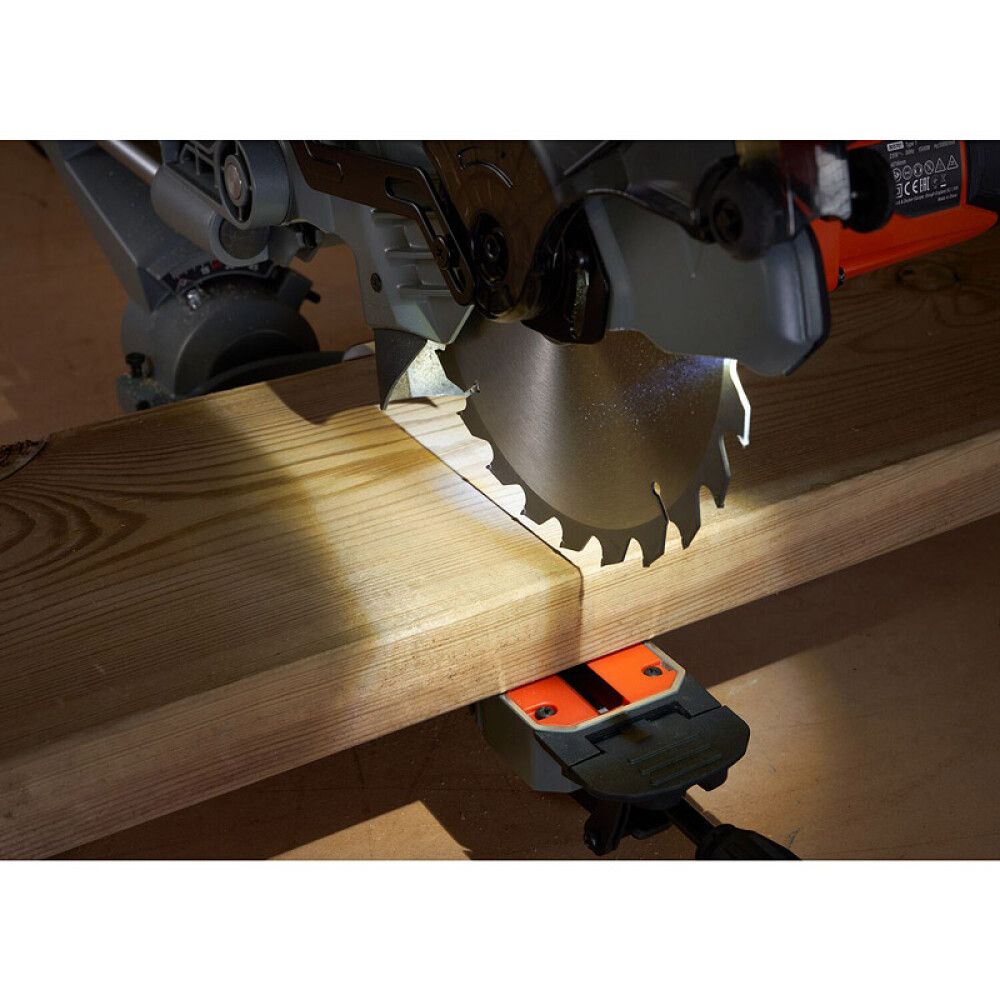 Geirungssög 216 mm 1500W Black & Decker BES701