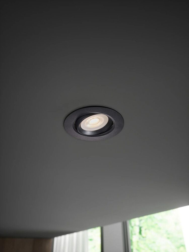 Innfeldur kastari LED Roar svartur dimmanlegur Ø8,5 cm