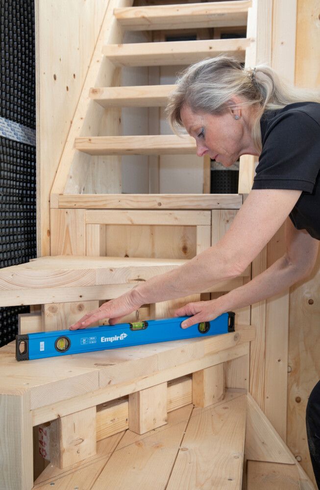 Hallamál 60cm Empire 550.24