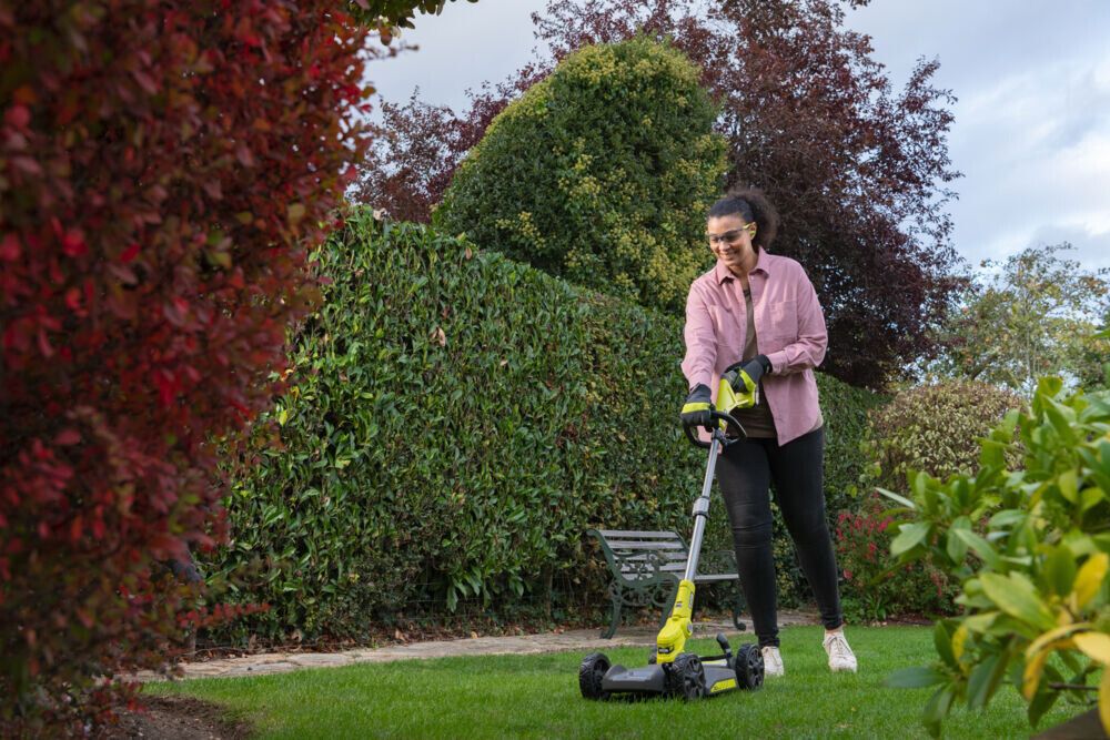 Sláttuorf 18V 30cm 3in1 Ryobi One+ RY18LMC