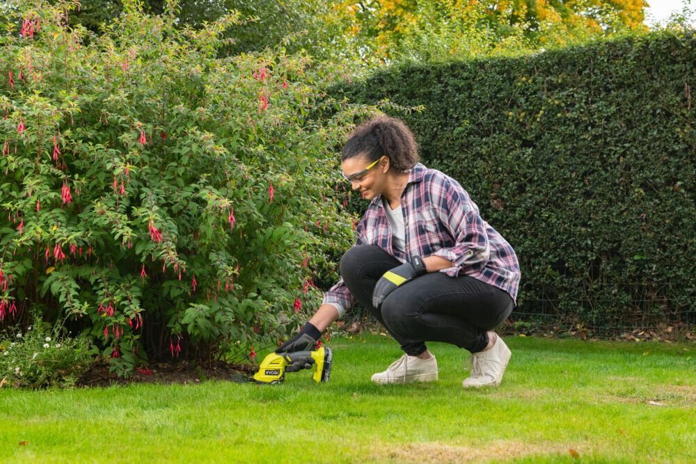 Hekk- og grasklippur 18V Ryobi One+ RY18GSA-0 án rafhlöðu