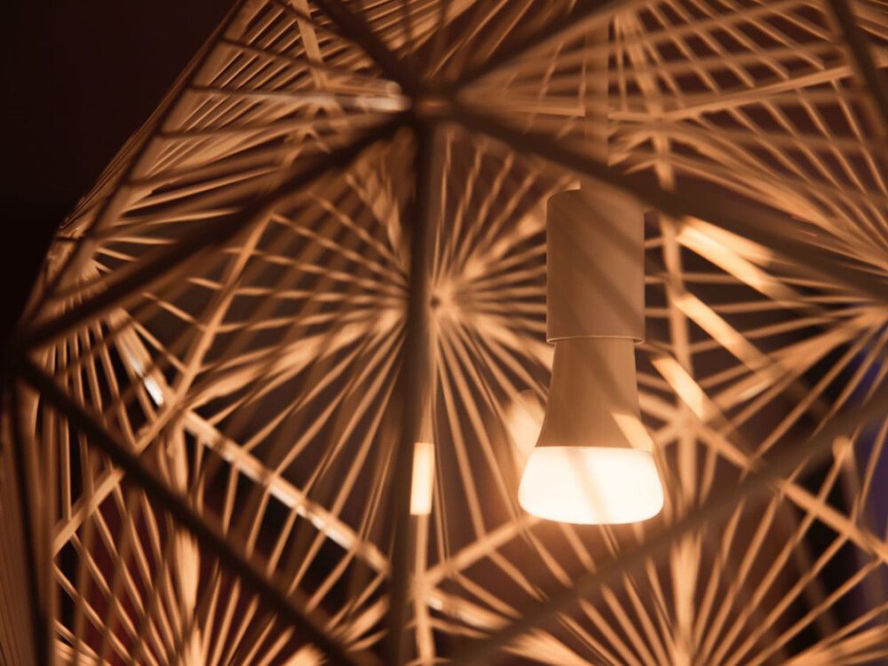 Ljósapera E27 13W Philips Hue White Ambiance