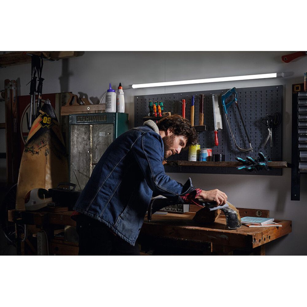 Ljósapera LED G13 4000K Osram 10W 90 cm