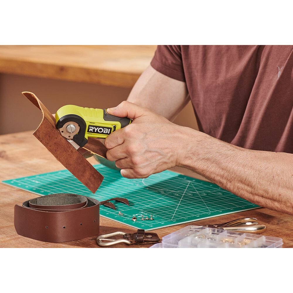 Skurðarvél 4V Ryobi RCT4-0 án rafhlöðu