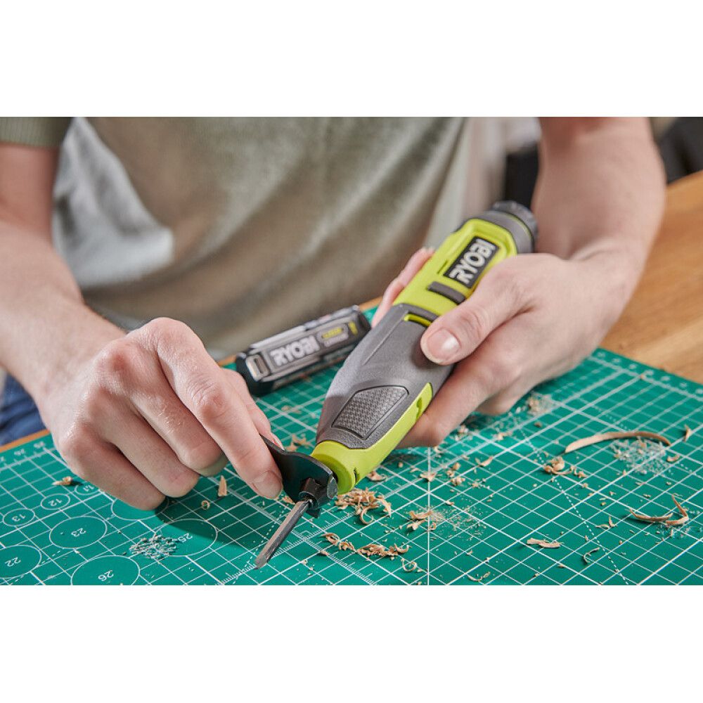 Fræsari 4V Ryobi RPC4-0 án rafhlöðu